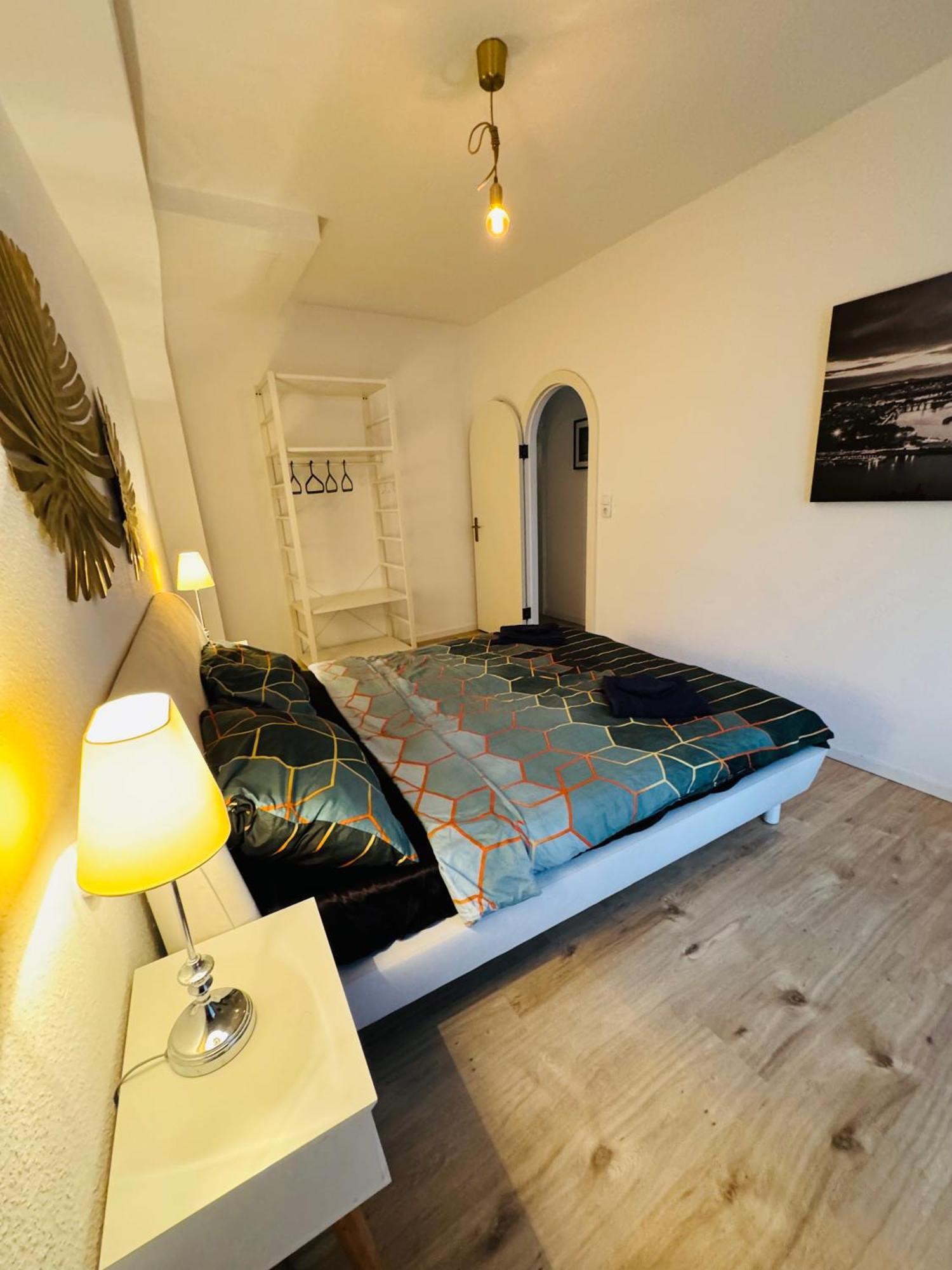Zentrale Wohnung Mit Balkon Кобленц Экстерьер фото