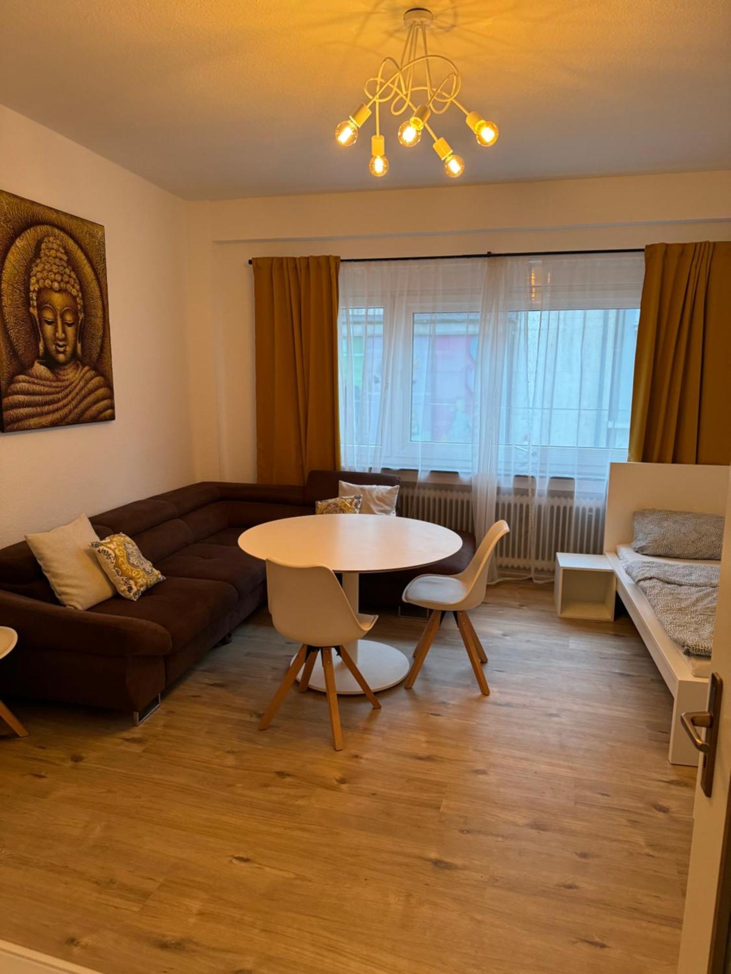 Zentrale Wohnung Mit Balkon Кобленц Экстерьер фото